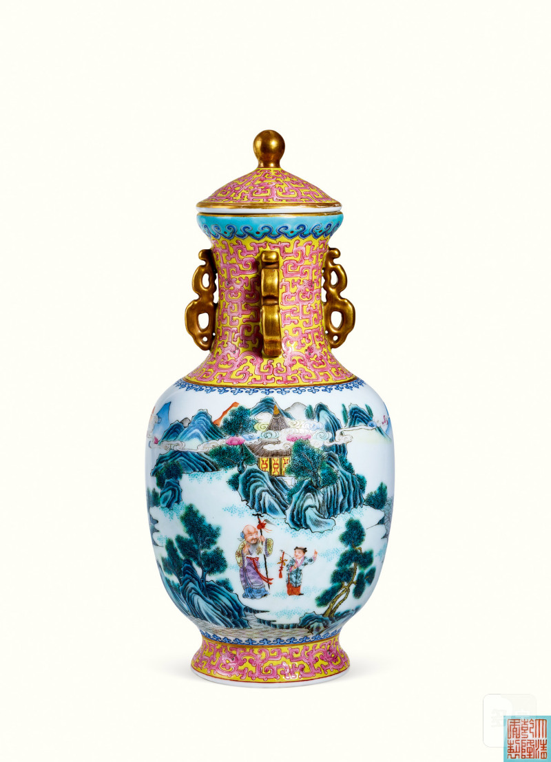 民国 黄地胭脂红夔龙纹开光粉彩祝寿图四系盖瓶